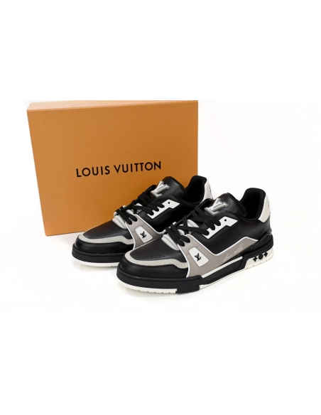 Louis Vuitton Trainer Cowboy Black Gray 1AAHS3