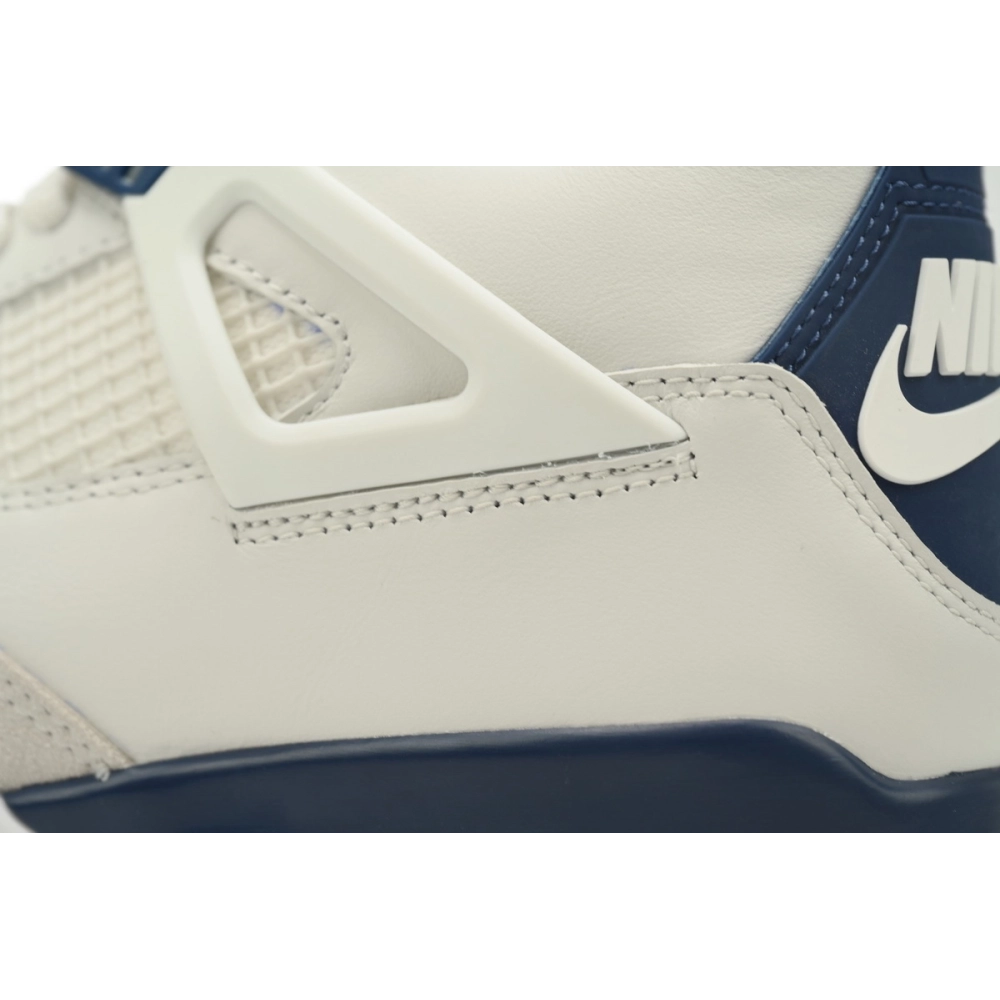 Air Jordan 4 Retro x Nike SB Navy DR5415-100