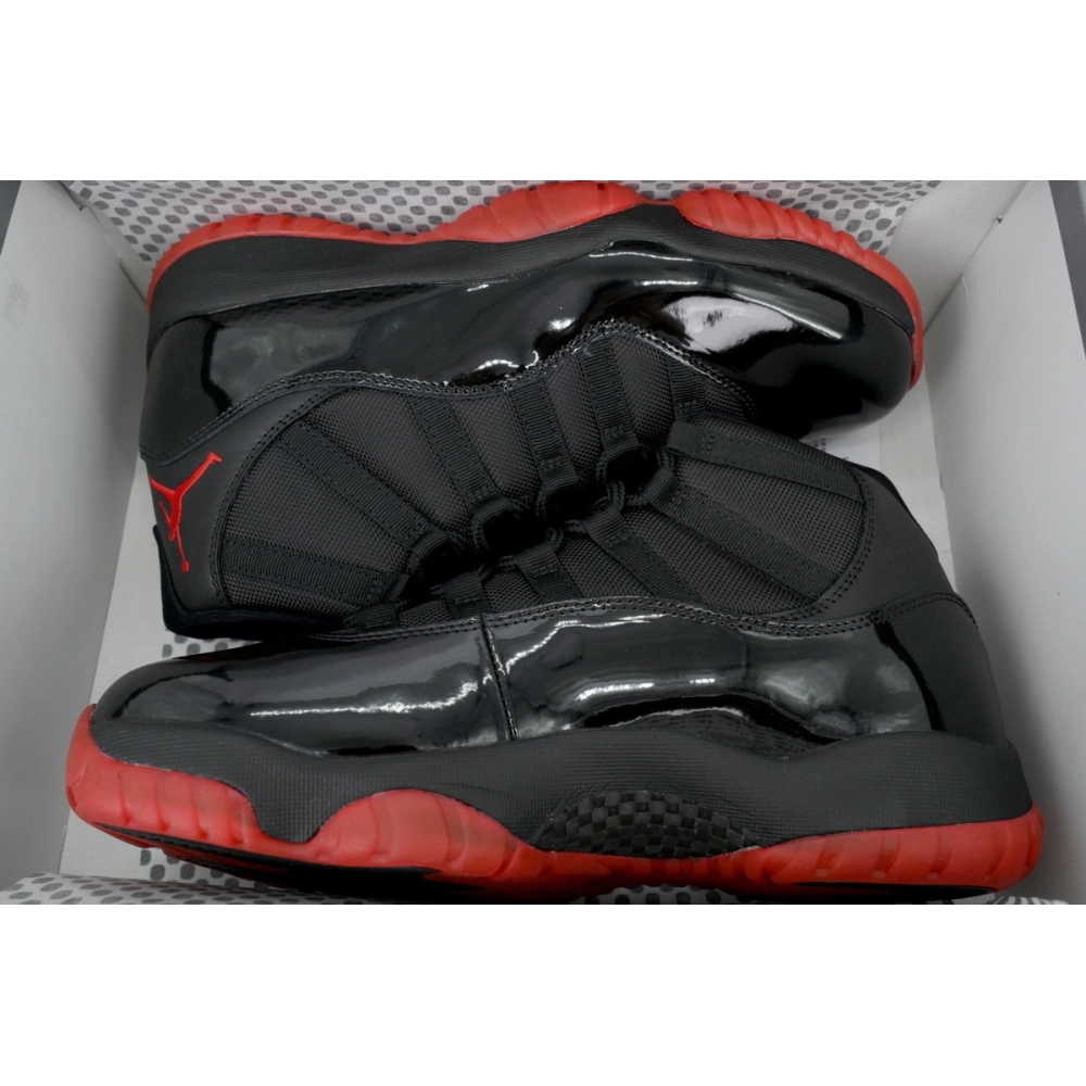 Air Jordan 11 Retro New Black Red