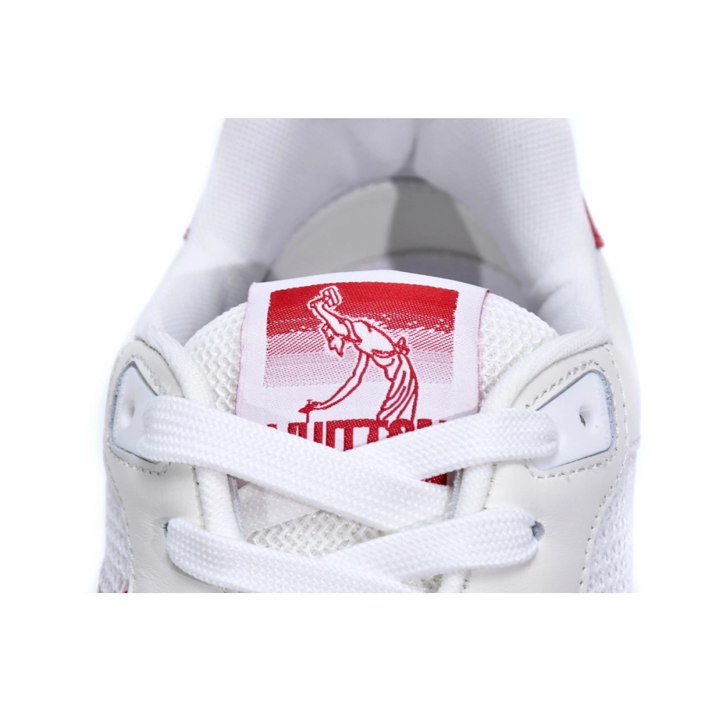 Louis Vuitton Trainer Red Mesh 1A98VI