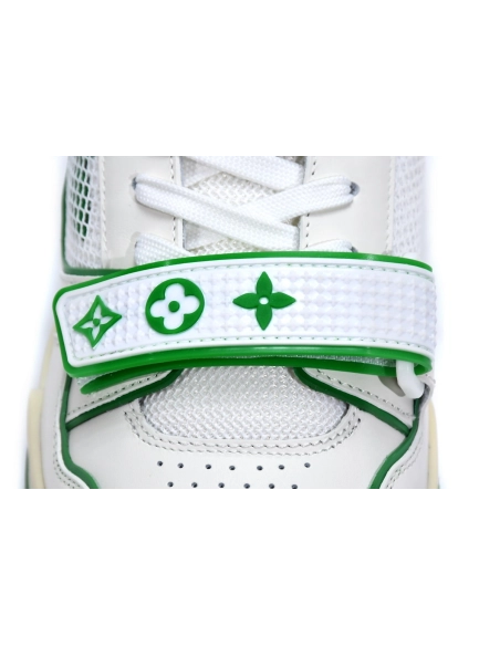 Louis Vuitton Trainer Green Mesh 1A98UX