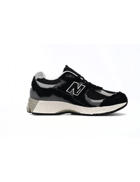 New Balance 2002R Protection Pack Black Grey M2002RDJ