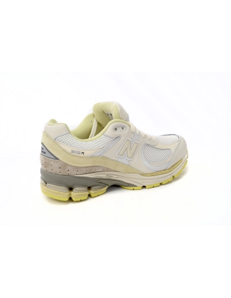 New Balance 2002R AURALEE White M2002RA1