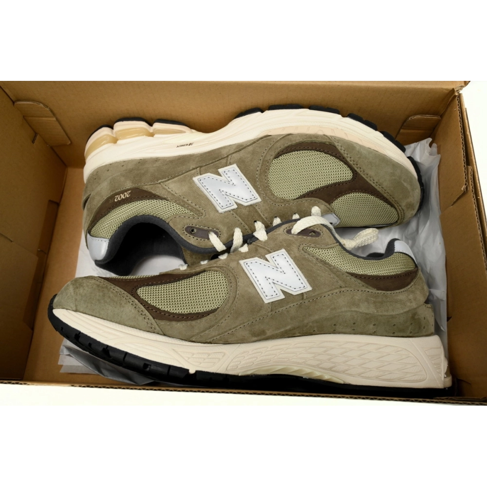 New Balance 2002R Olive Brown M2002RHN