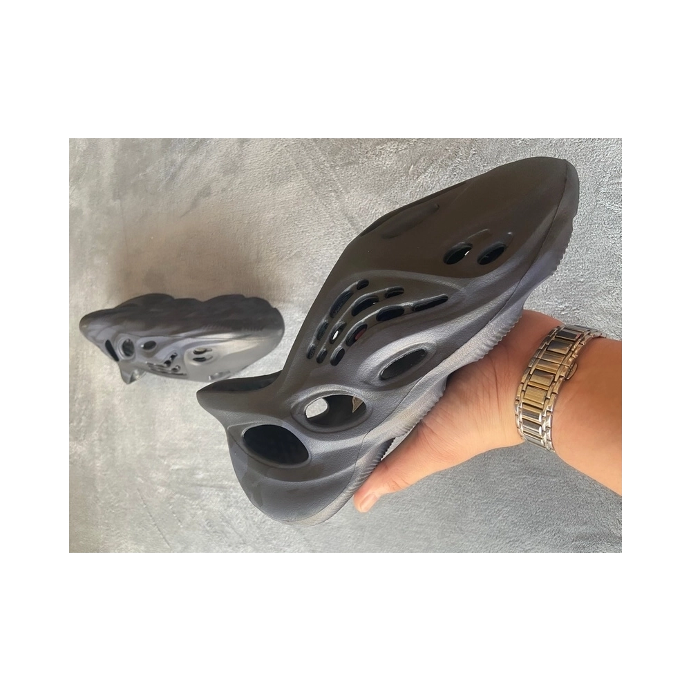 adidas Yeezy Foam Runner Mineral Blue GV7903