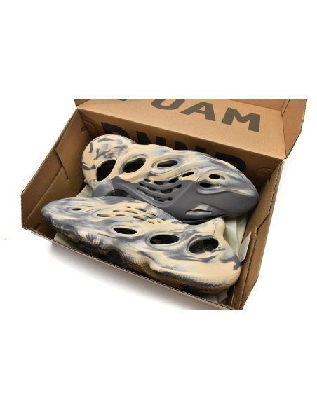 adidas Yeezy Foam Runner MXT Moon Grey GV7904