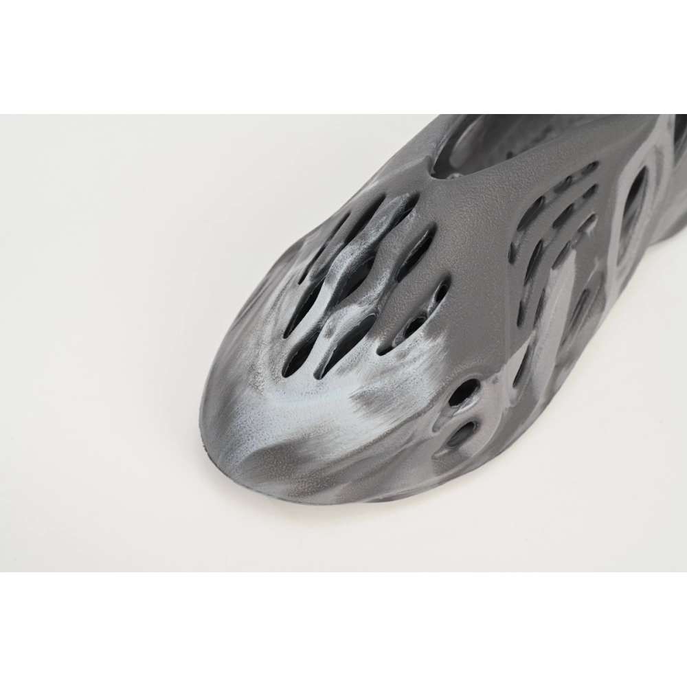 adidas Yeezy Foam Runner Grey Camouflage IE4931