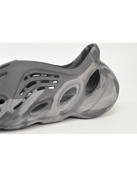 adidas Yeezy Foam Runner Grey Camouflage IE4931