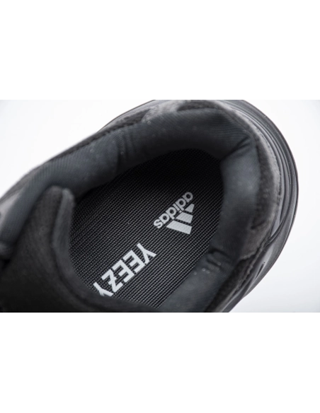 Adidas Yeezy Boost 700 V2 Vanta FU6684