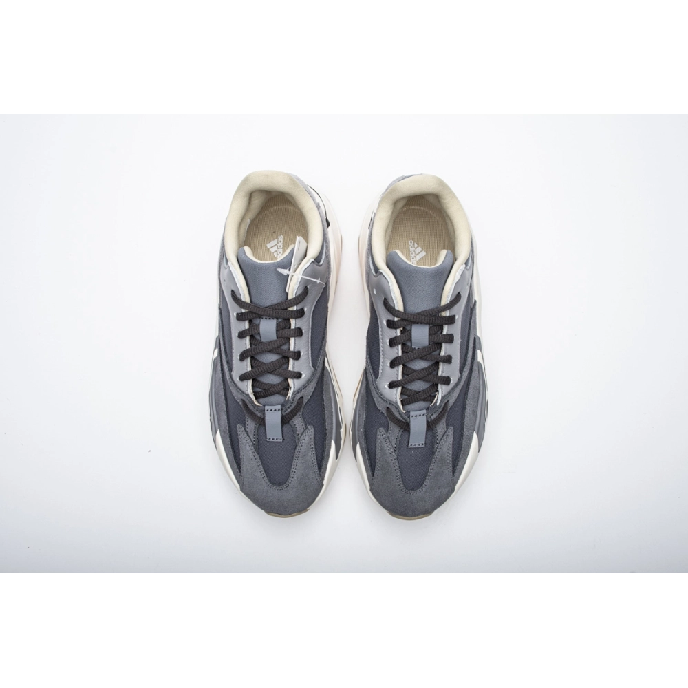 Yeezy Boost 700 Magnet FV9922