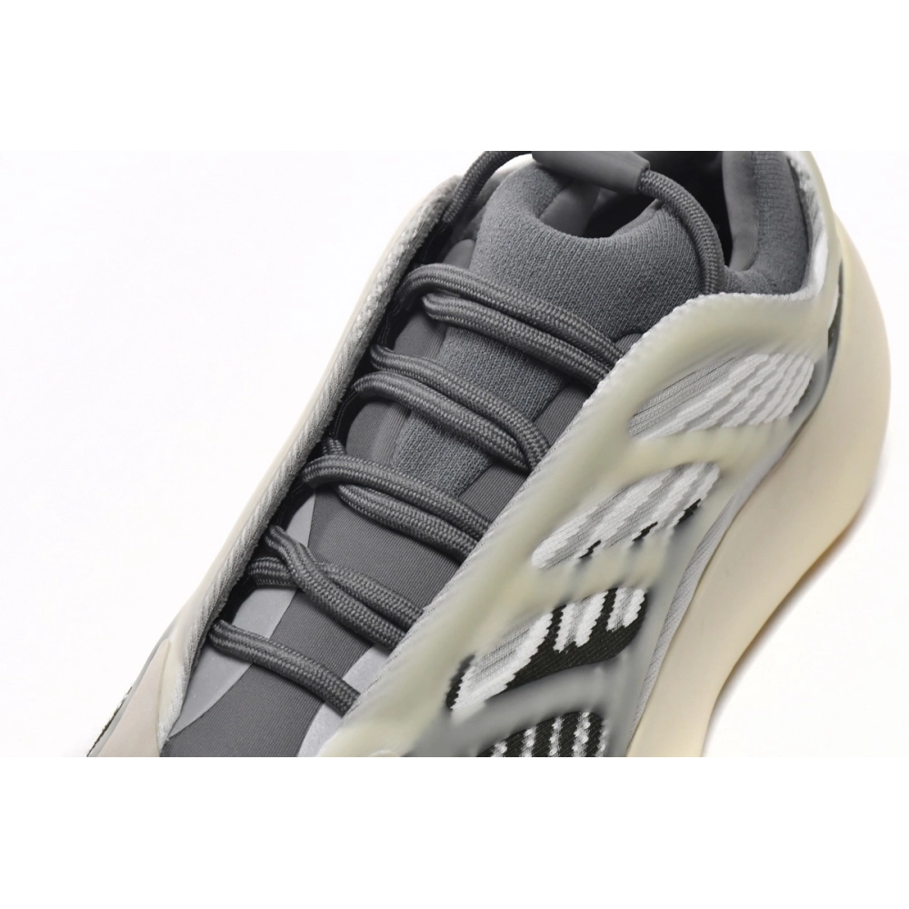 Adidas Yeezy 700 Fade Salt ID1674
