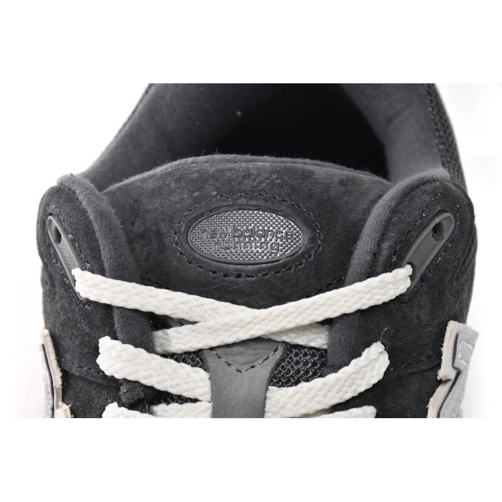 New Balance 2002R Black Dark Grey M2002RHO