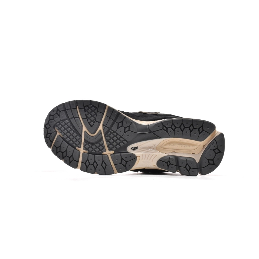 New Balance 2002R Black Dark Grey M2002RHO