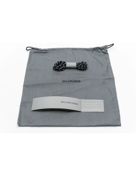 Balenciaga Triple S Black Pink 483513 W06E8 8080