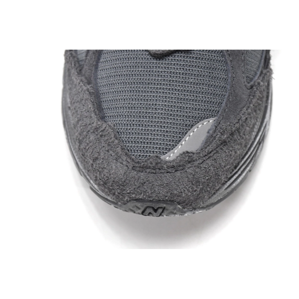 New Balance 2002R Protection Pack Phantom M2002RDB