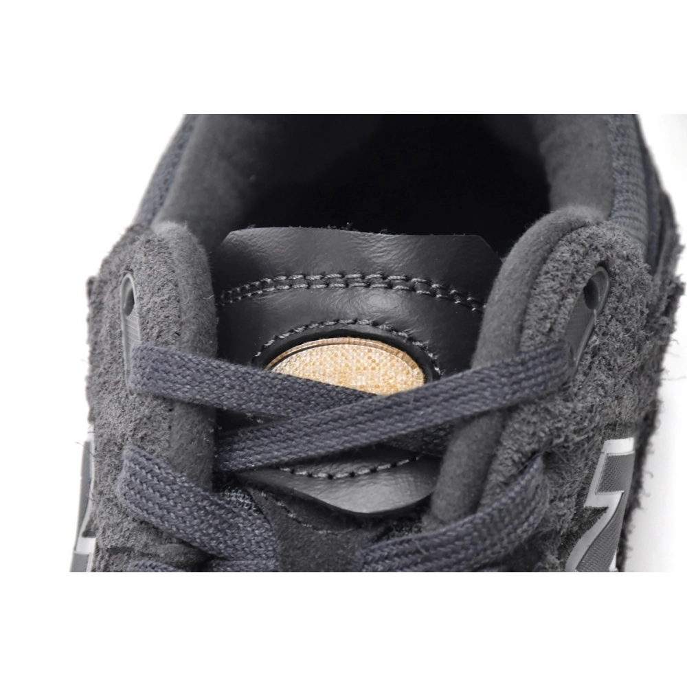 New Balance 2002R Protection Pack Phantom M2002RDB