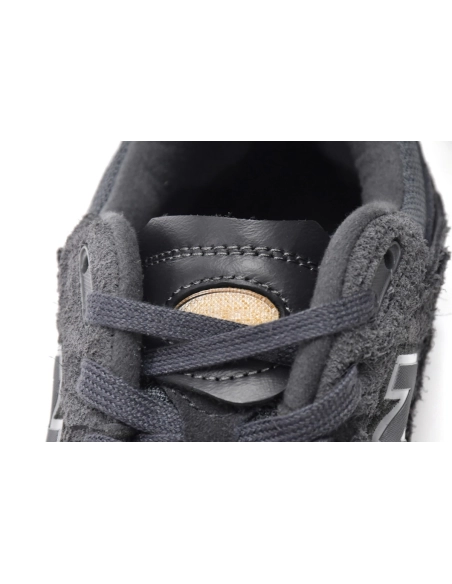 New Balance 2002R Protection Pack Phantom M2002RDB