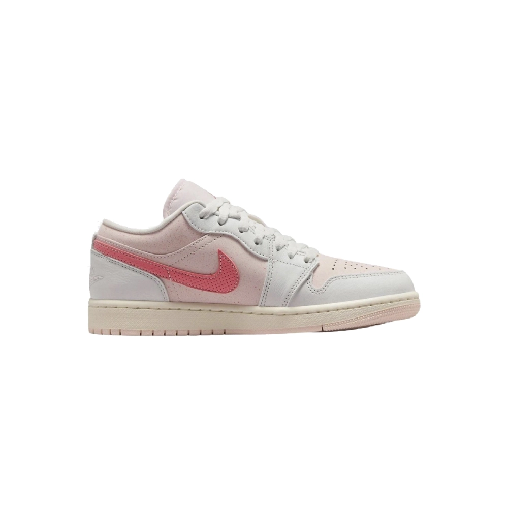 Air Jordan 1 Low Strawberry Milkshake IB8156-133