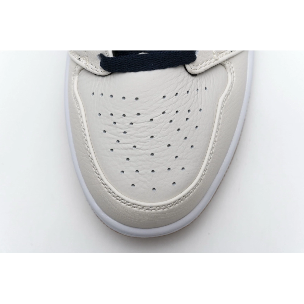 Air Jordan 1 Retro Mid Jeter AH6342-104