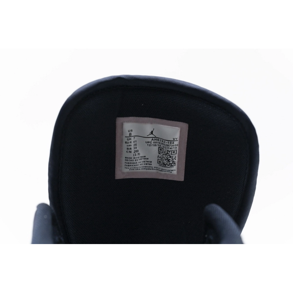 Air Jordan 1 Retro Mid Jeter AH6342-104