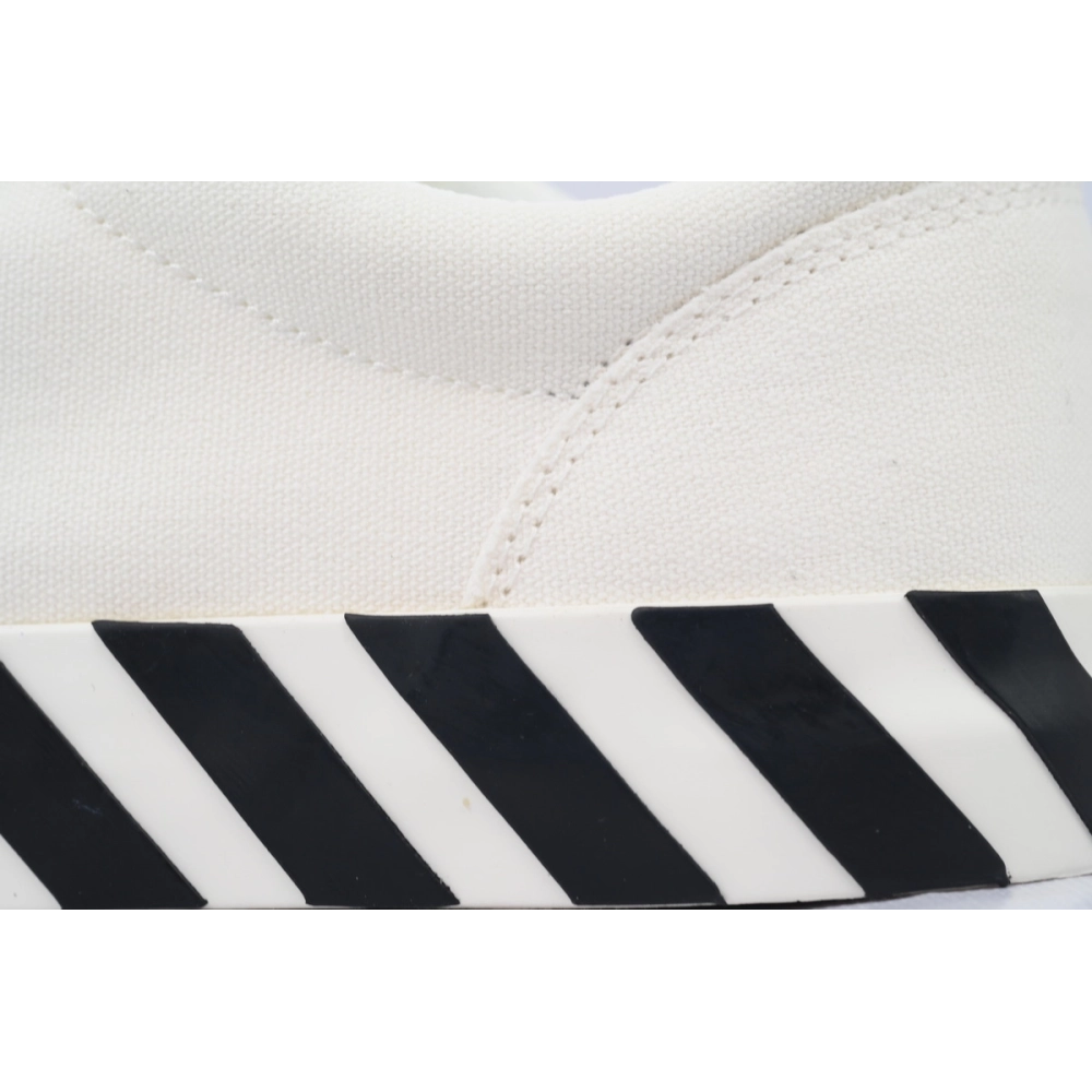 Off-White Vulc Low White Green OMIA085F22FAB0010155