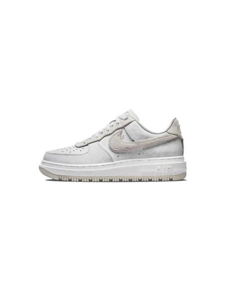 Nike Air Force 1 Luxe Triple White DD9605-100