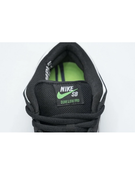 Nike Dunk SB Low Staple Panda Pigeon BV1310-013