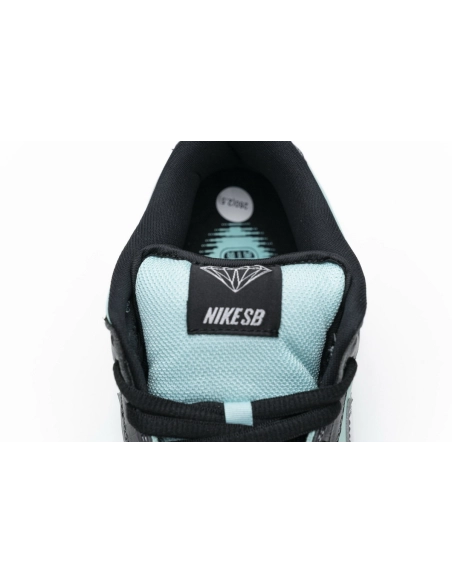 Nike Dunk SB Low Diamond Supply Co. Aqua Blue 304292-402