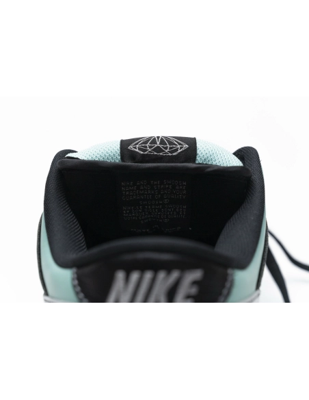 Nike Dunk SB Low Diamond Supply Co. Aqua Blue 304292-402