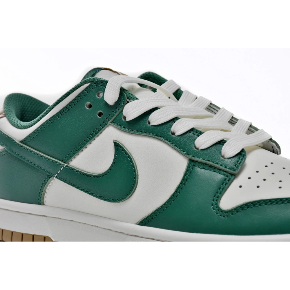 Nike Dunk Low Malachite University Gold FB7173-131