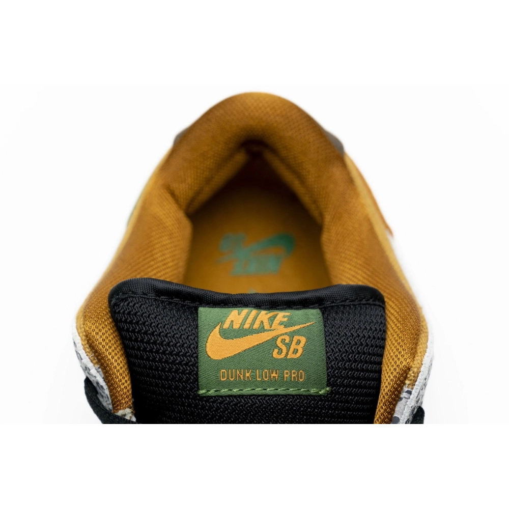 Nike Dunk SB Low Safari CD2563-002