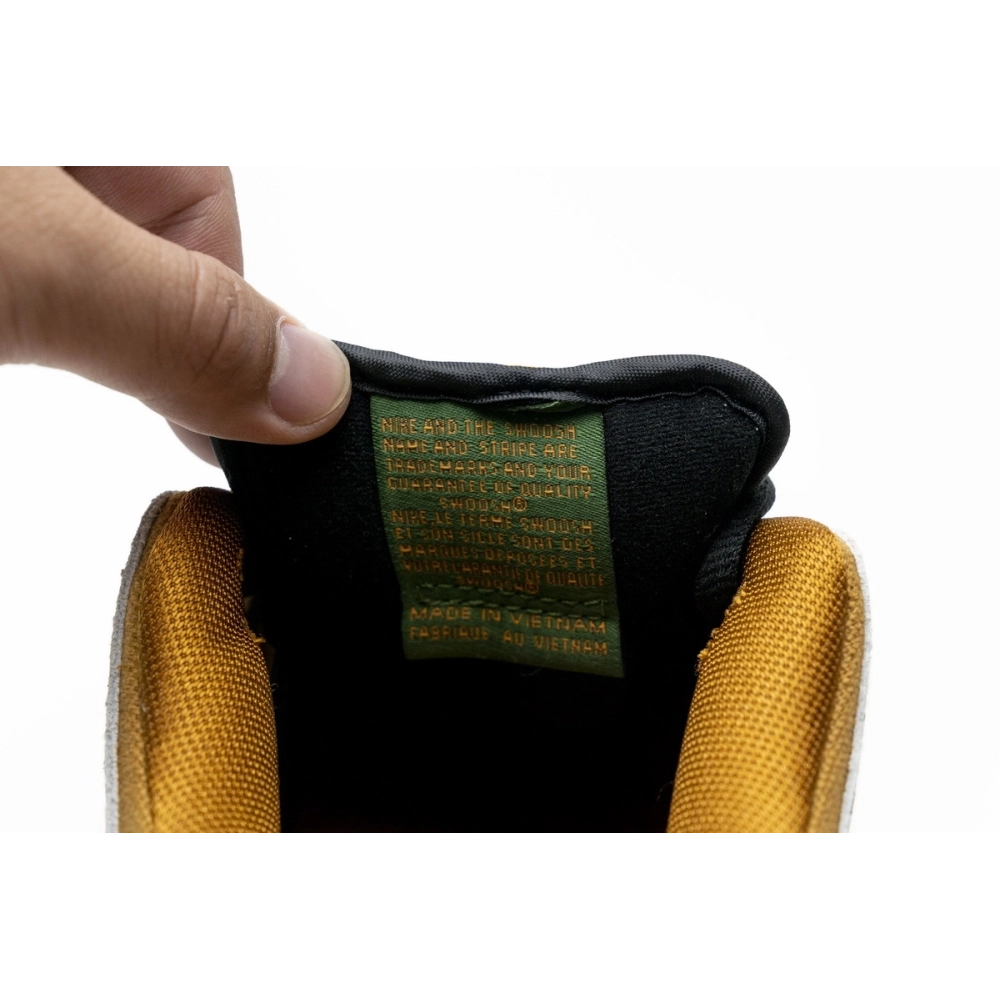 Nike Dunk SB Low Safari CD2563-002