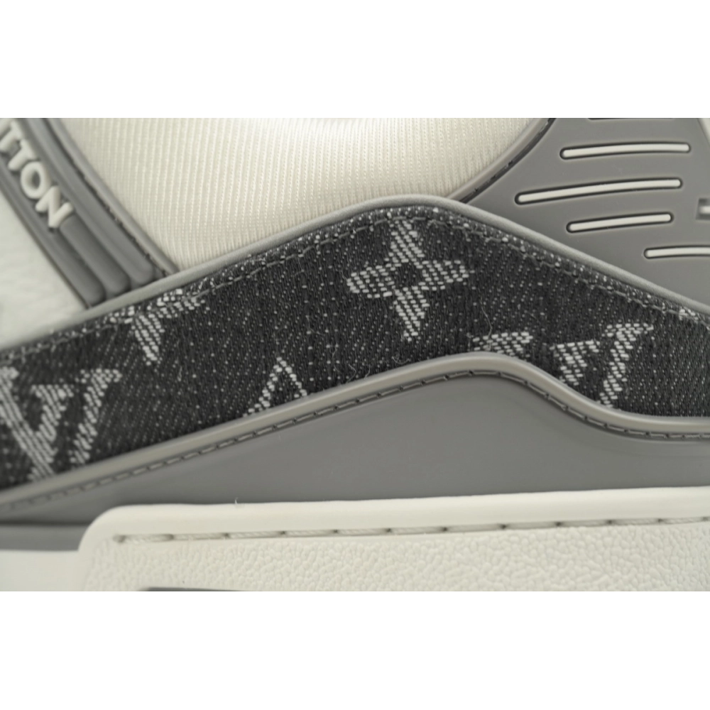 Louis Vuitton Trainer Grey
