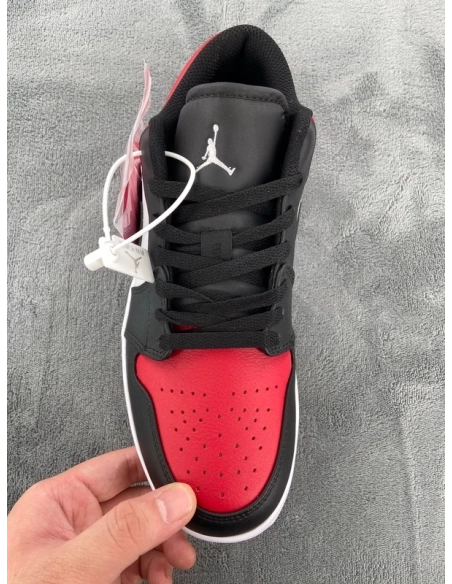 Air Jordan 1 Low Bred Toe 553558-612