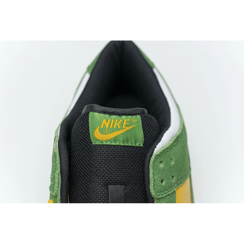 Nike Dunk SB Low Bucks 804292-132