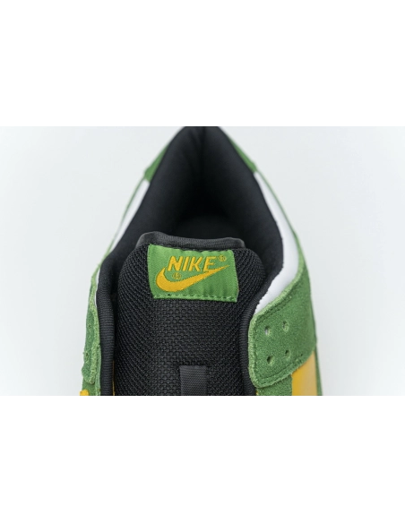 Nike Dunk SB Low Bucks 804292-132