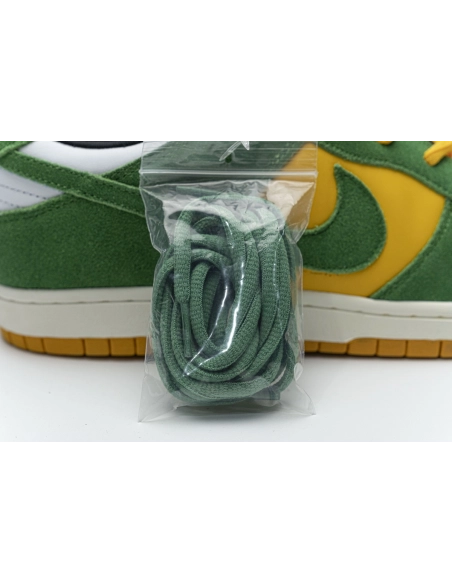 Nike Dunk SB Low Bucks 804292-132