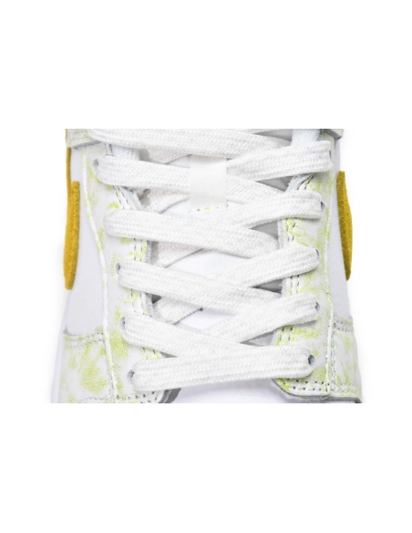 Nike Dunk Low Yellow Strike DM9467-700