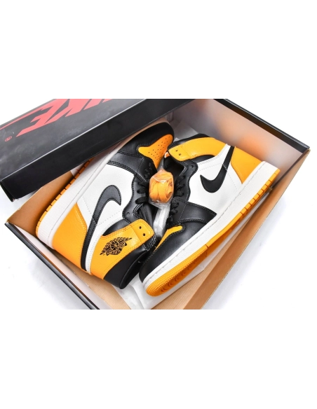 Air Jordan 1 Retro High OG Yellow Toe 555088-711