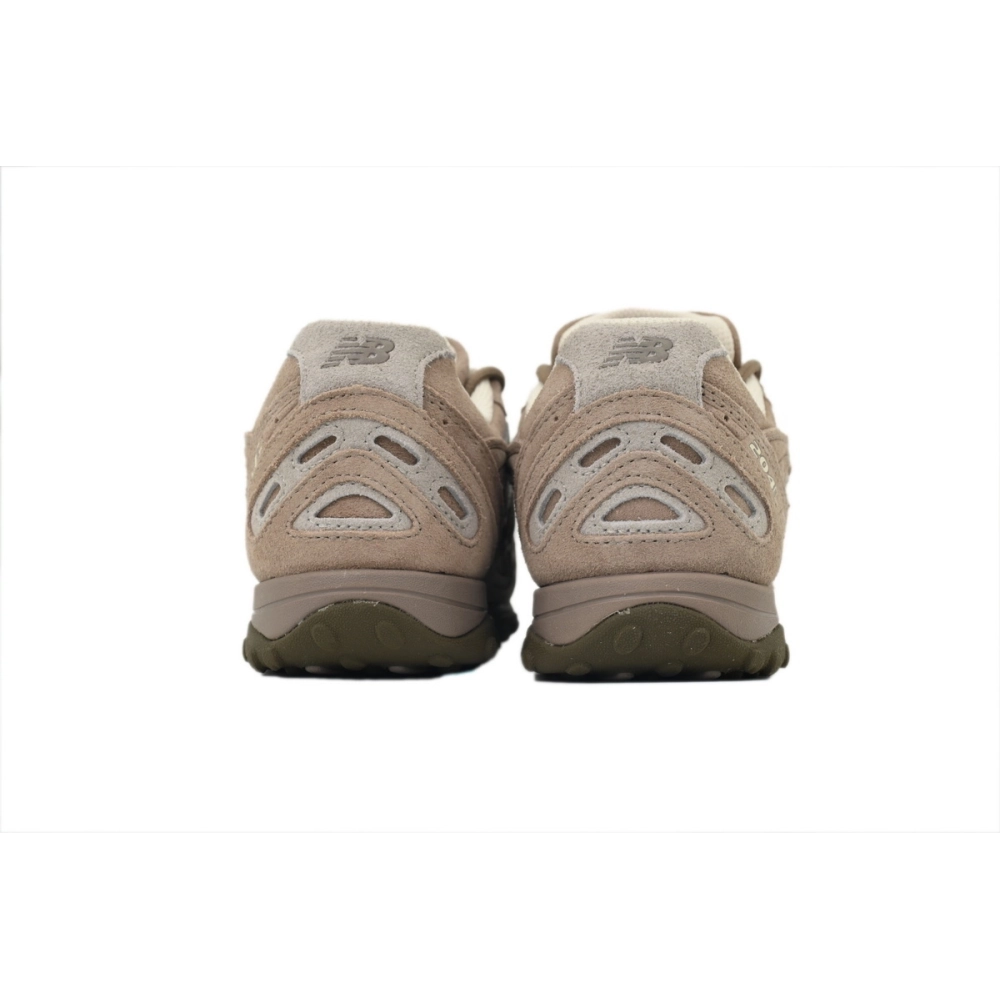 New Balance 204L Mushroom Arid Stone U204LMMA