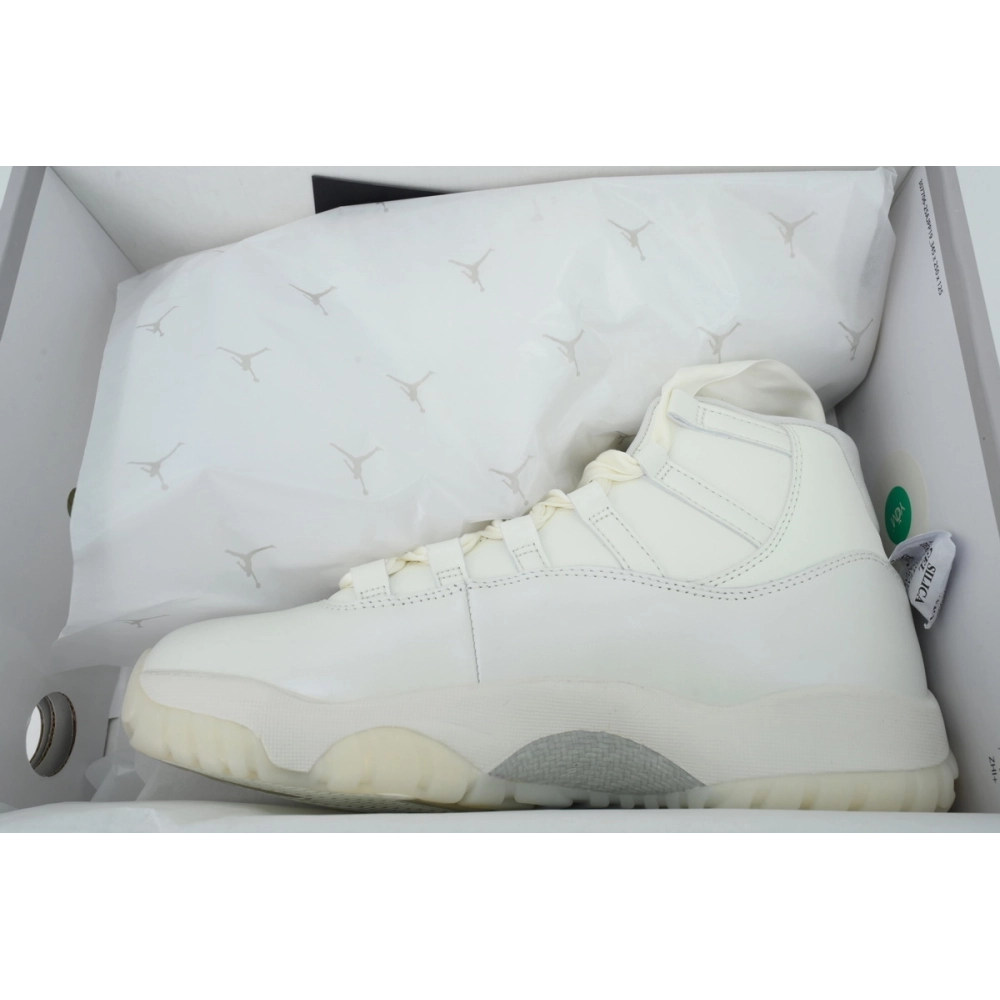 Air Jordan 11 Retro Grand Finale AR0715-110