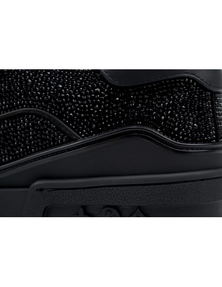 Louis Vuitton Trainer Full Black Diamond Sneakers