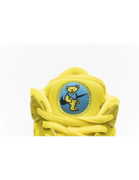 Nike Dunk SB Low Grateful Dead Bears Opti Yellow CJ5378-700