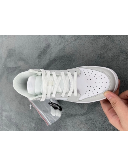 Nike Dunk Low Photon Dust DD1503-103