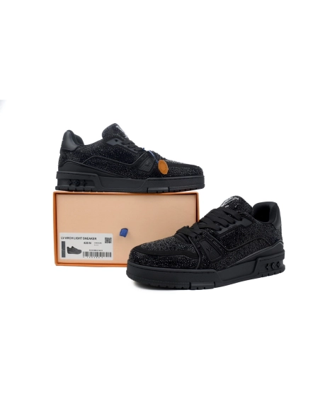 Louis Vuitton Trainer Full Black Diamond Sneakers