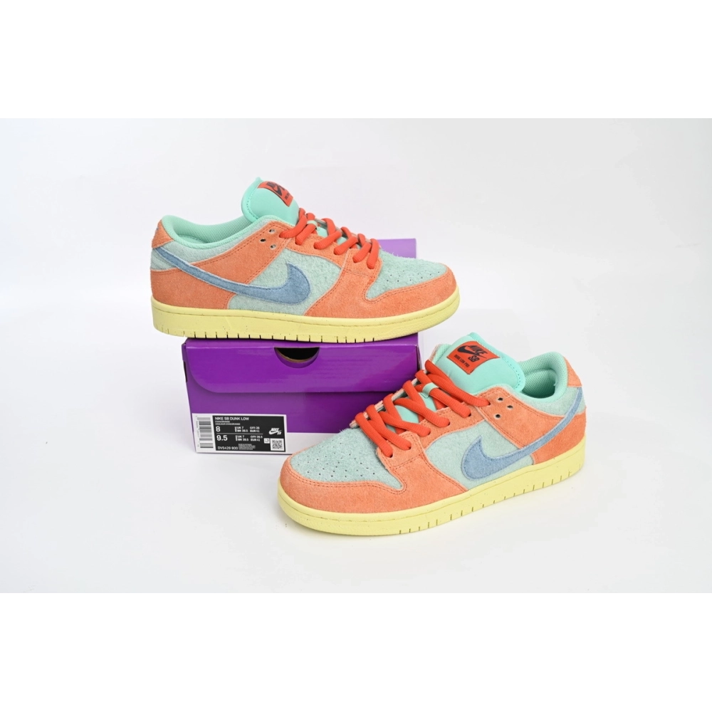 Nike SB Dunk Low Orange Emerald Rise DV5429-800