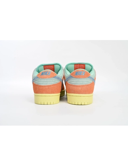 Nike SB Dunk Low Orange Emerald Rise DV5429-800