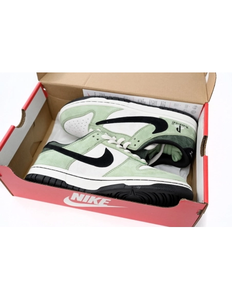 Travis Scott x PlayStation x Nike Dunk Low PS5¡± CU1726-777