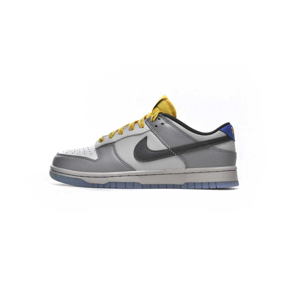 Nike Dunk Low North Carolina AT DR6187-001