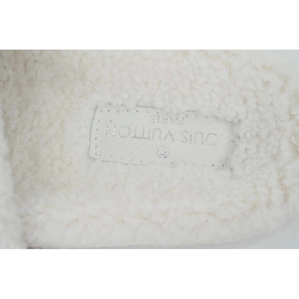 Louis Vuitton Bom Dia Shearling Flate Slippers White